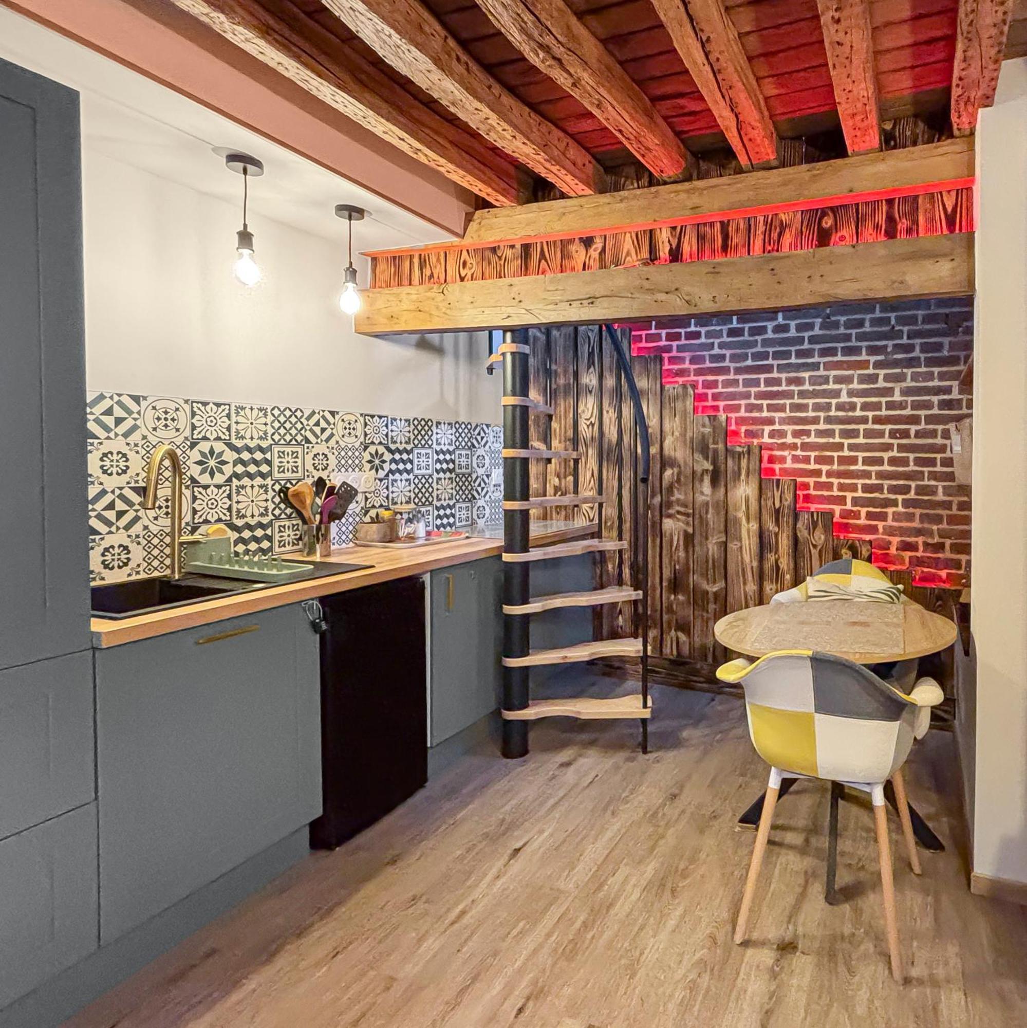 Duplex Cosy Avec Netflix & Amazon Prime Apartman Beauvais Kültér fotó